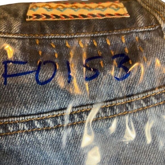 Etam WEEKEND Pearl Rhinestone Embellished Distressed Relaxed Jeans Size 29 - Picture 10 of 10